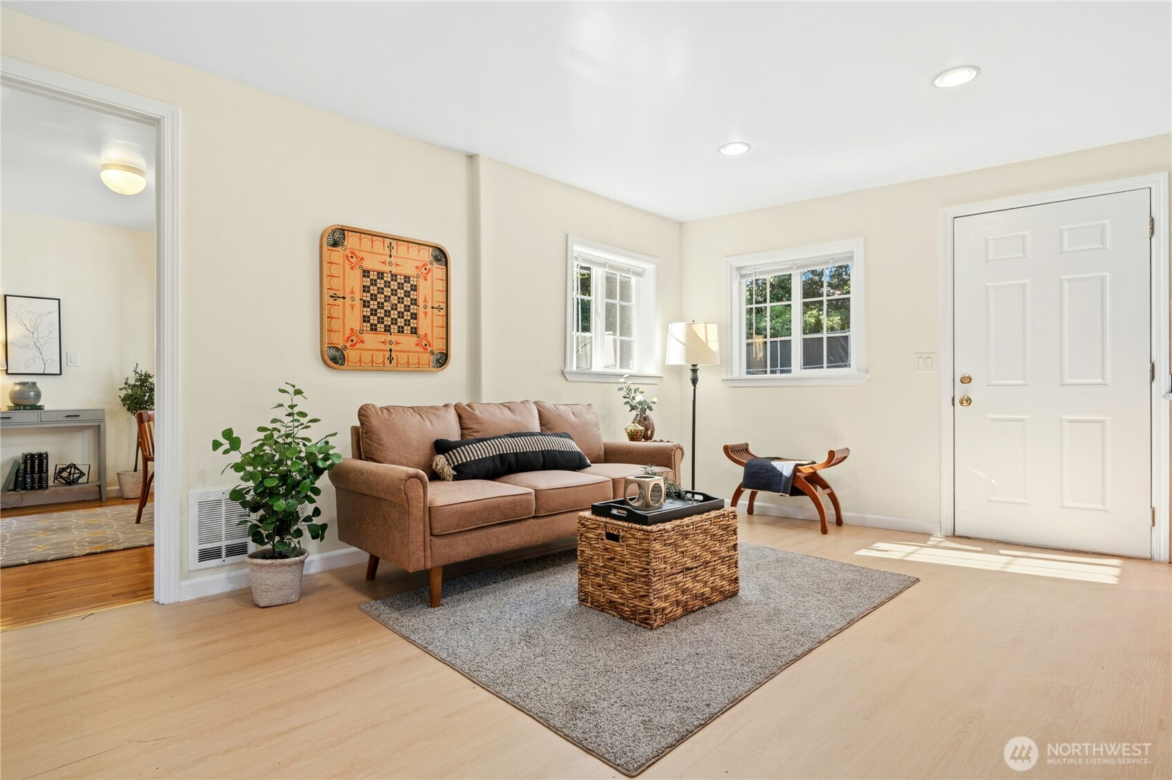 469 Maple Avenue Property Photo 3
