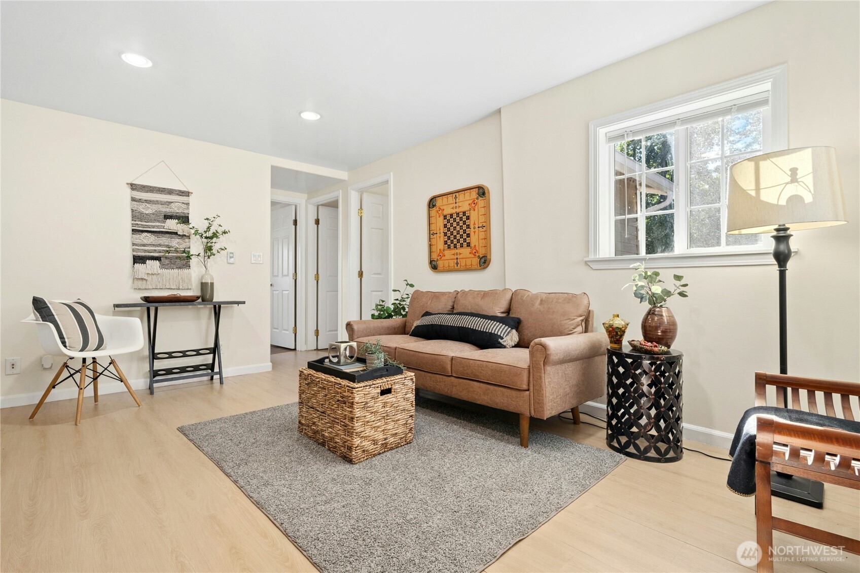 469 Maple Avenue Property Photo 4