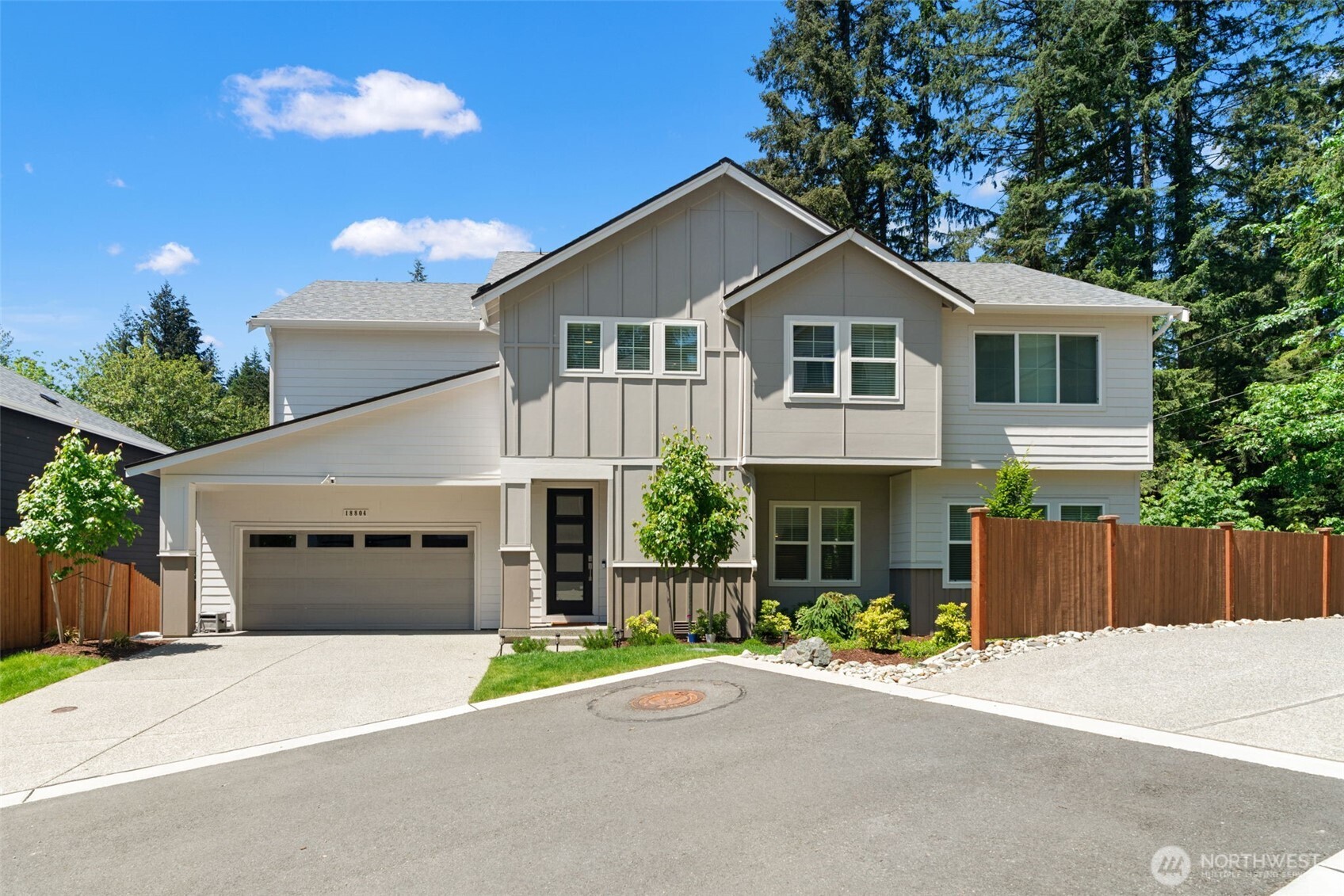 18804 14th Place Property Photo 4