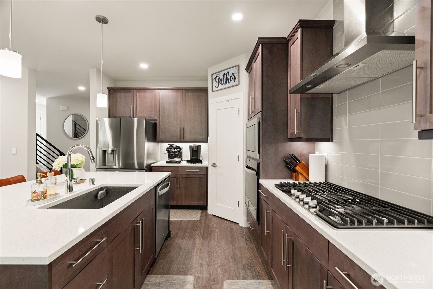 18804 14th Place Property Photo 13