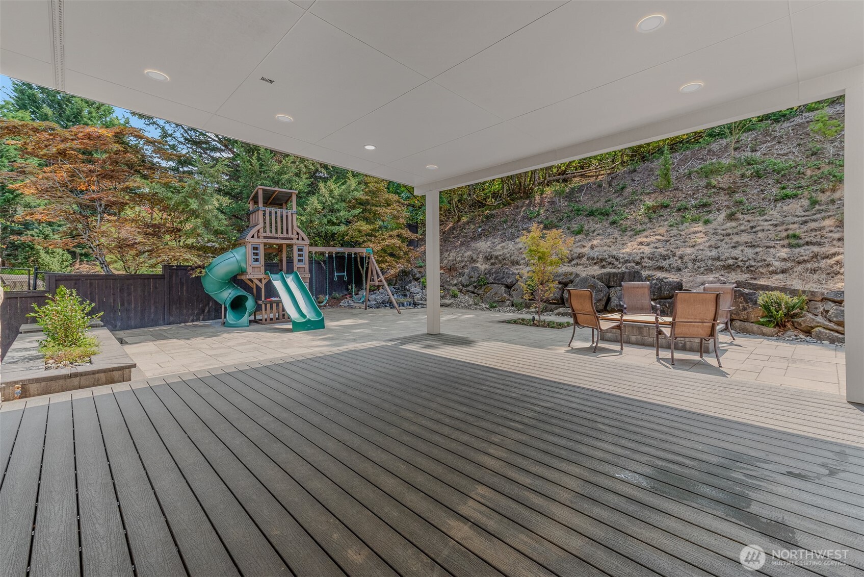 2222 Nw Iris Court Property Photo 14