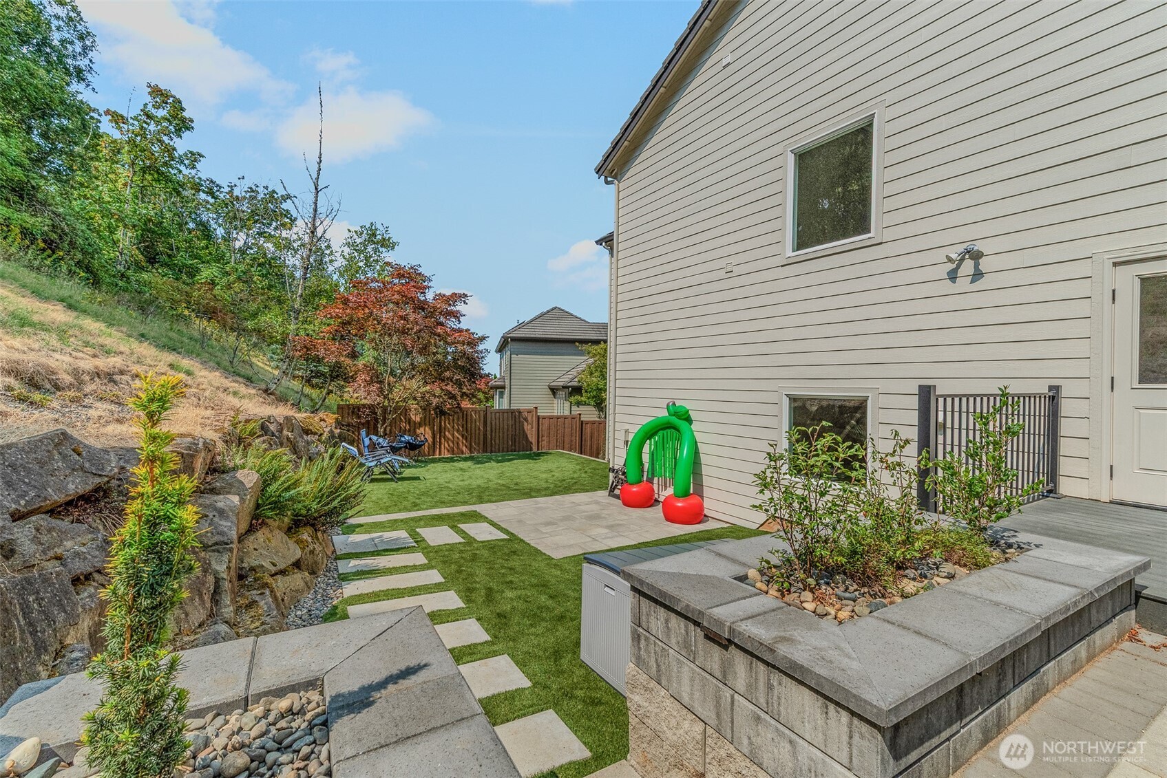 2222 Nw Iris Court Property Photo 15