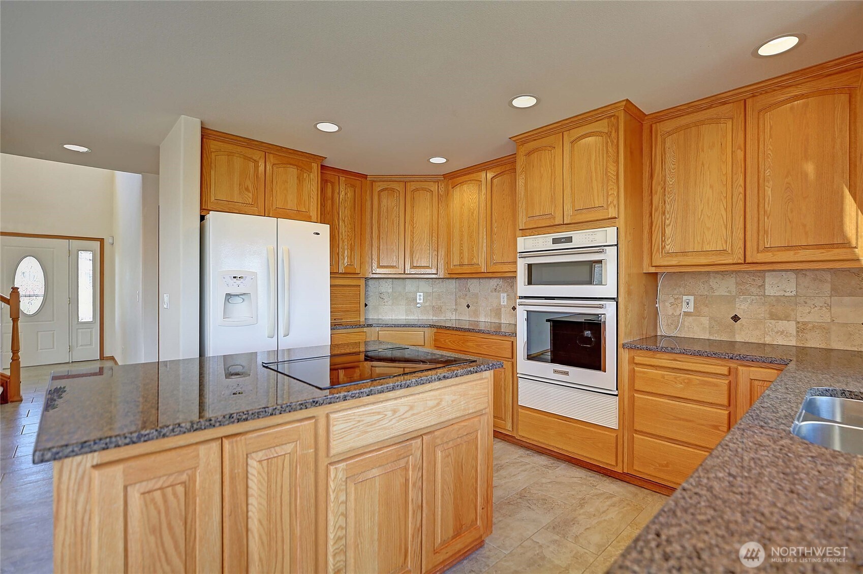 8702 Myrtle Street Property Photo 10