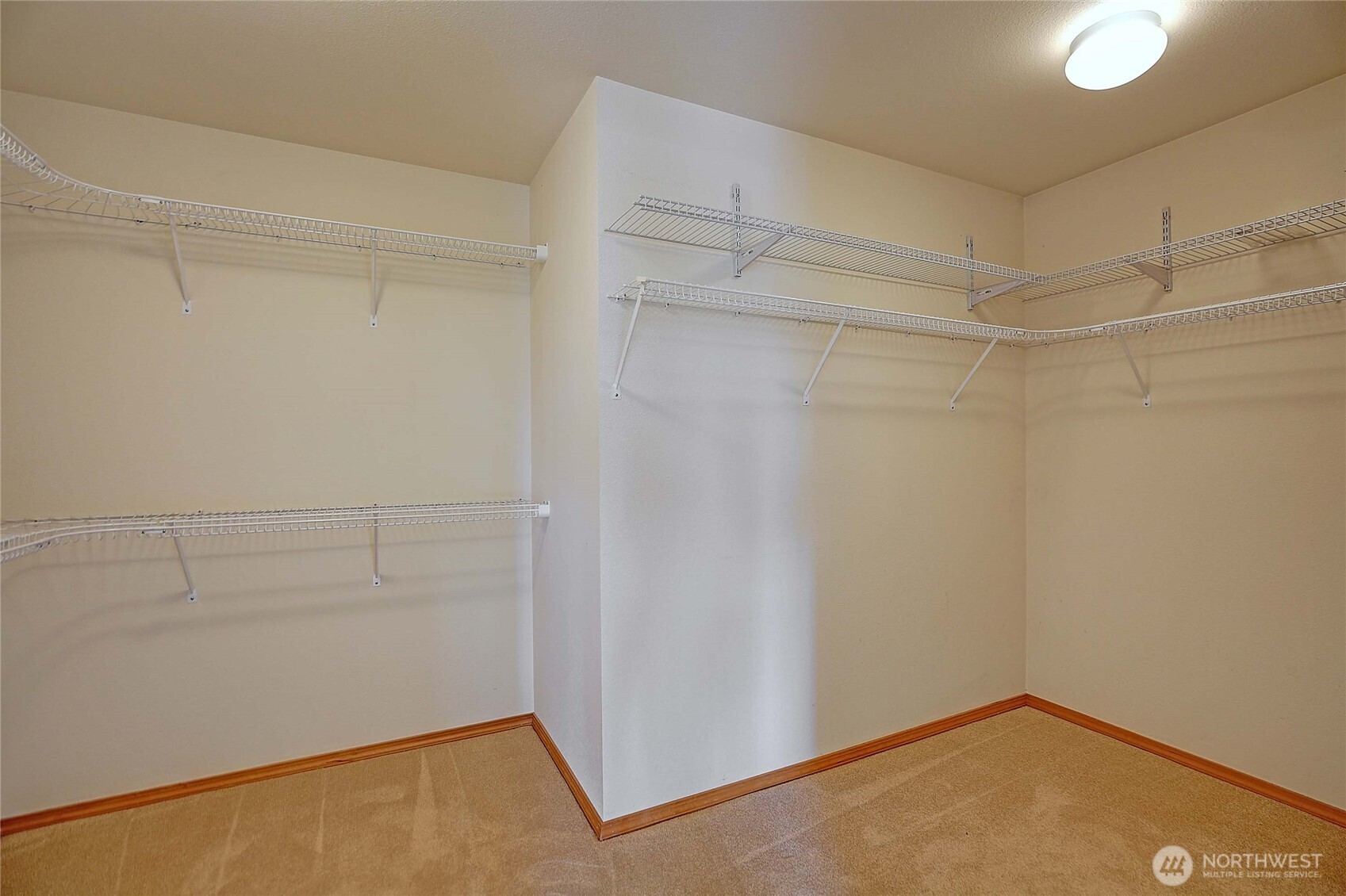 8702 Myrtle Street Property Photo 15