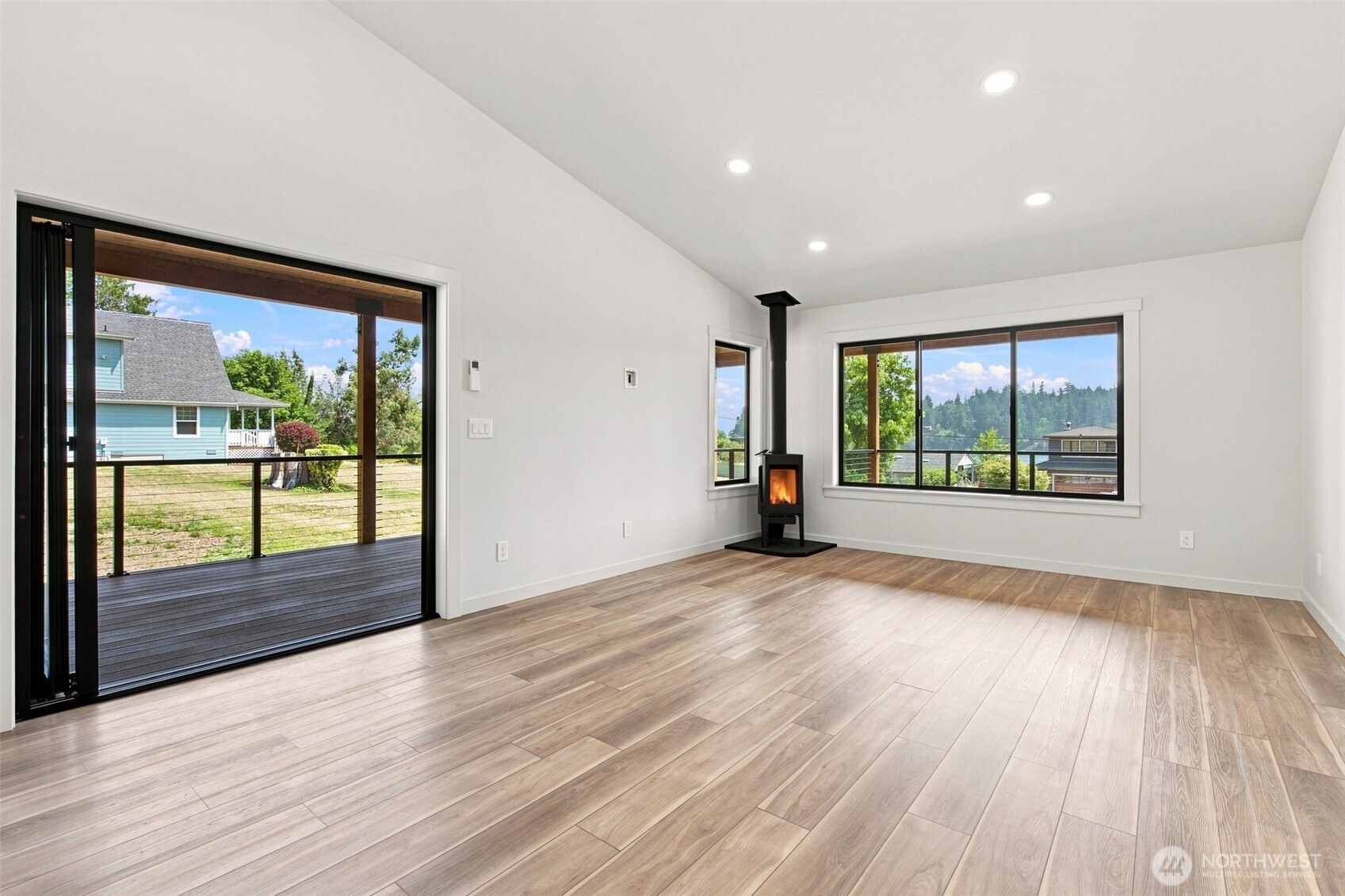 17697 Angeline Avenue Property Photo 3