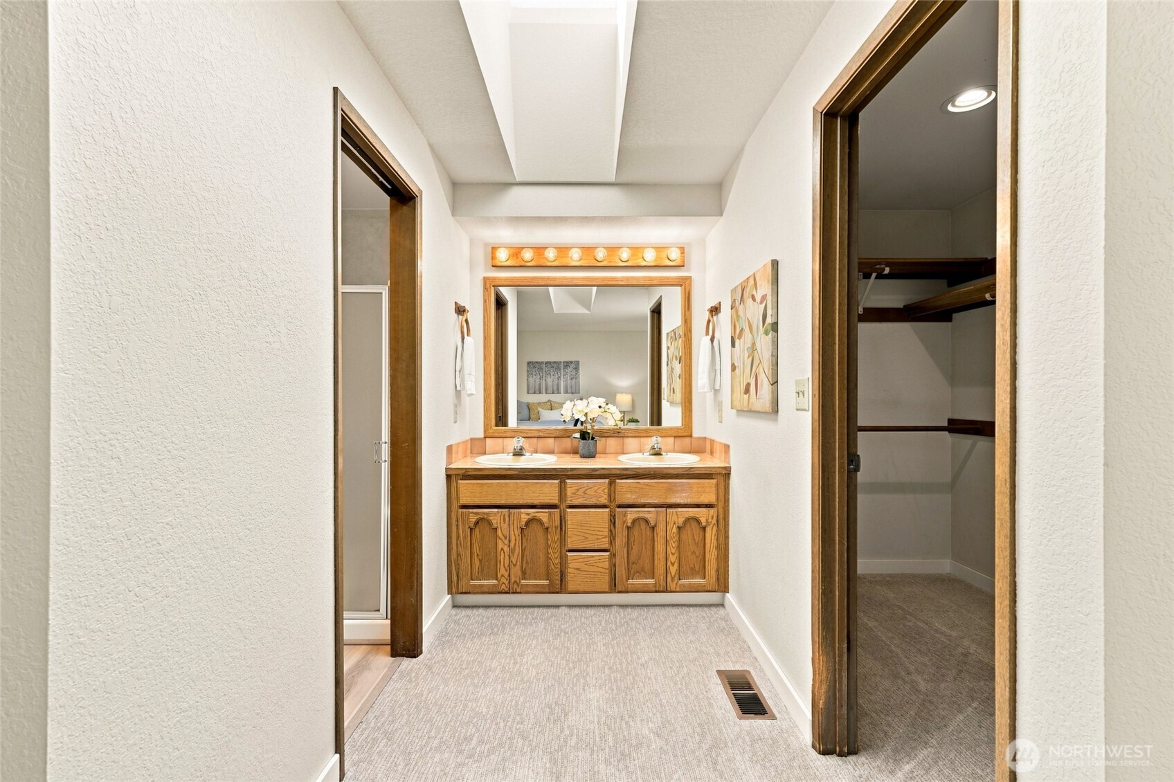 10704 44th Avenue Property Photo 24