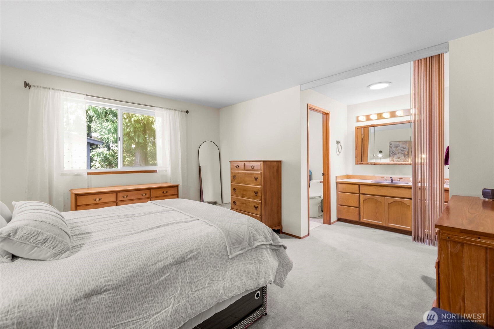 319 Shelter Bay Drive Property Photo 19