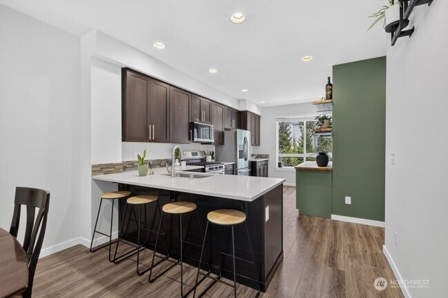 1906 130th Lane B Property Photo 12