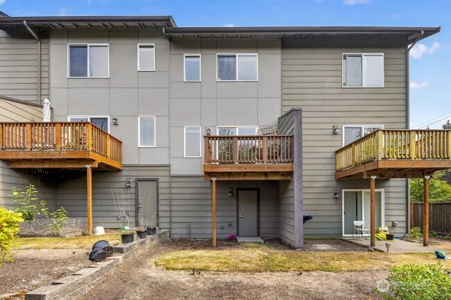 1906 130th Lane B Property Photo 40
