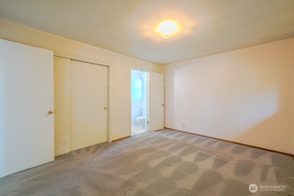 23427 28th Avenue Property Photo 13