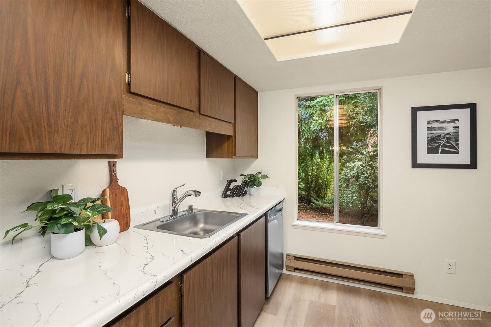 4727 W Lake Sammamish Parkway B206 Property Photo 13