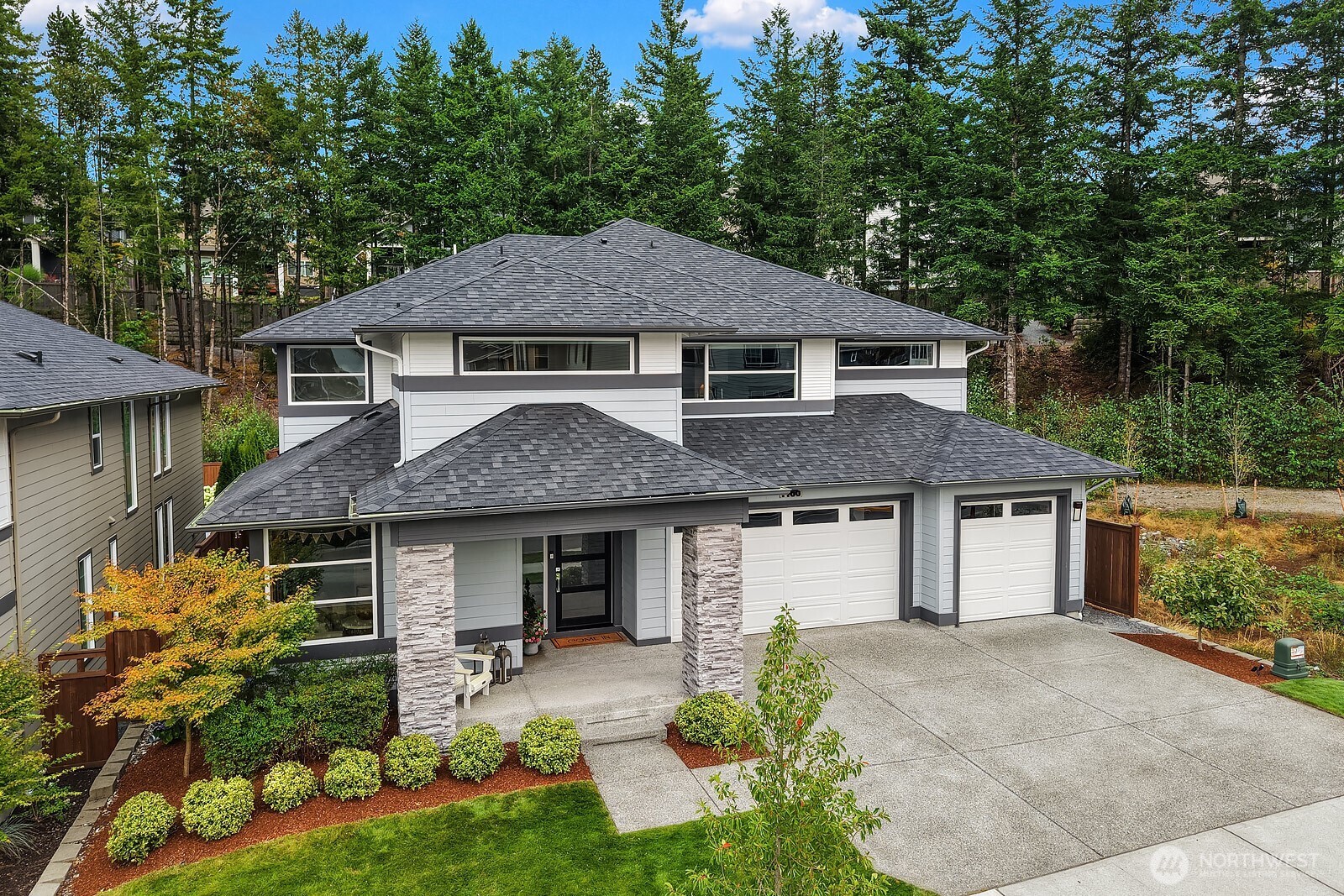 1486 Pratt Avenue Property Photo 1
