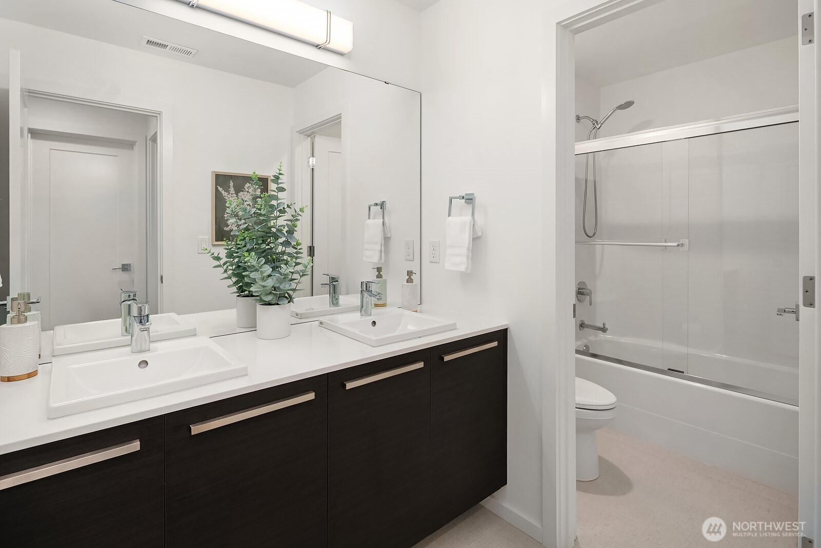 1486 Pratt Avenue Property Photo 30