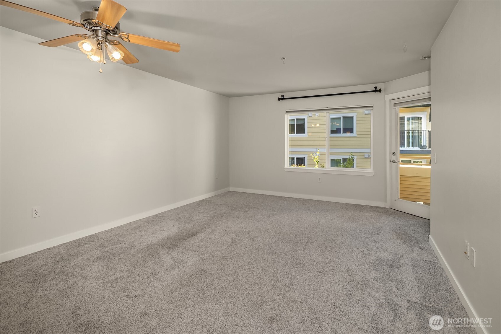 12534 15th Avenue 22 Property Photo 5