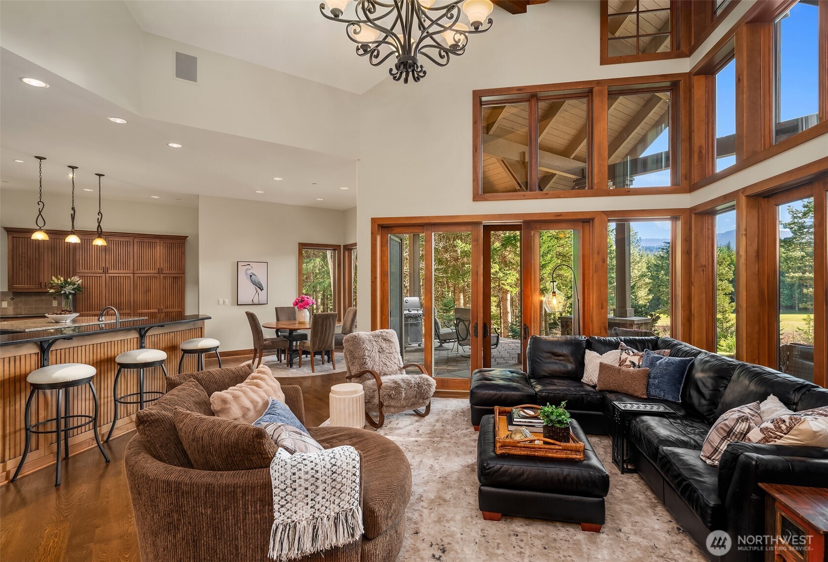 91 Rushing Water Lane Property Photo 8