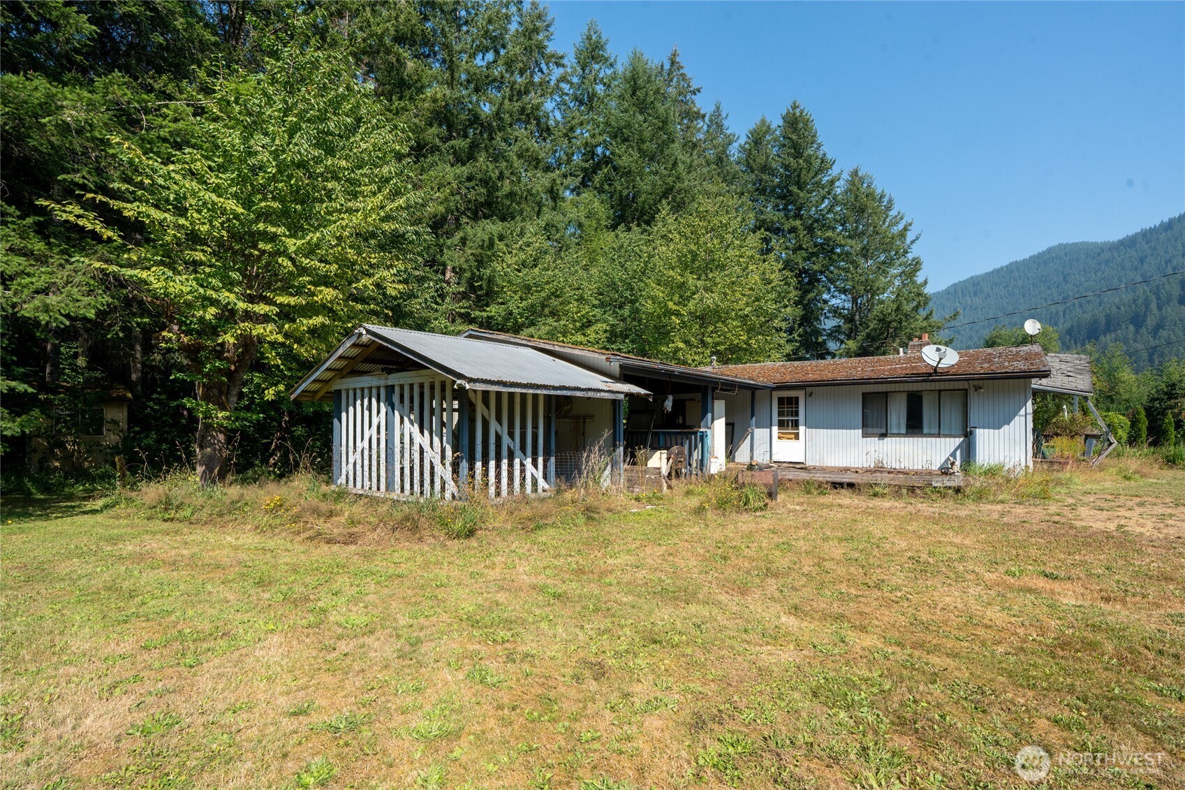 22520 State Route 706 Property Photo 33