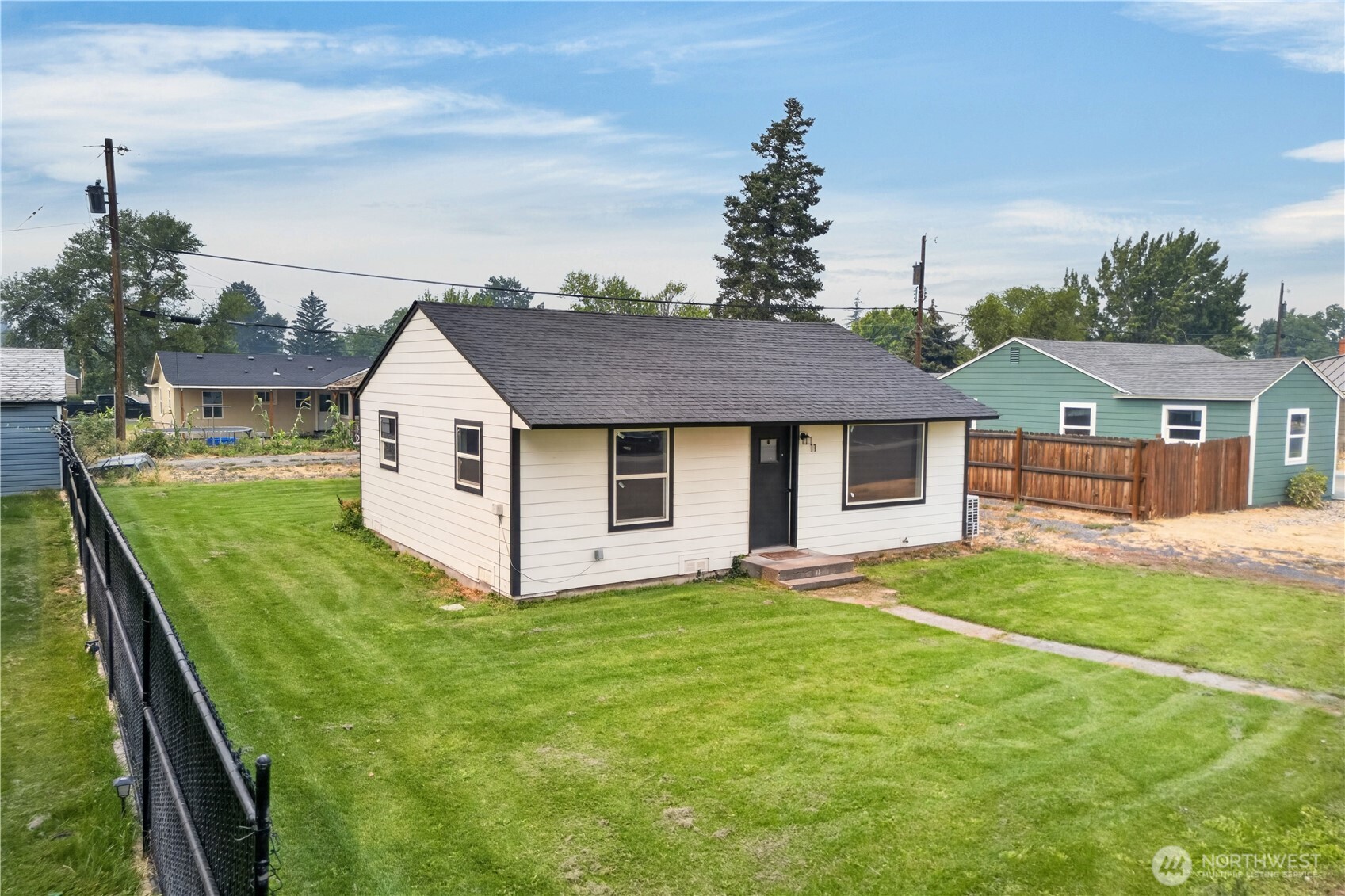 11 Ivy Street Property Photo 3