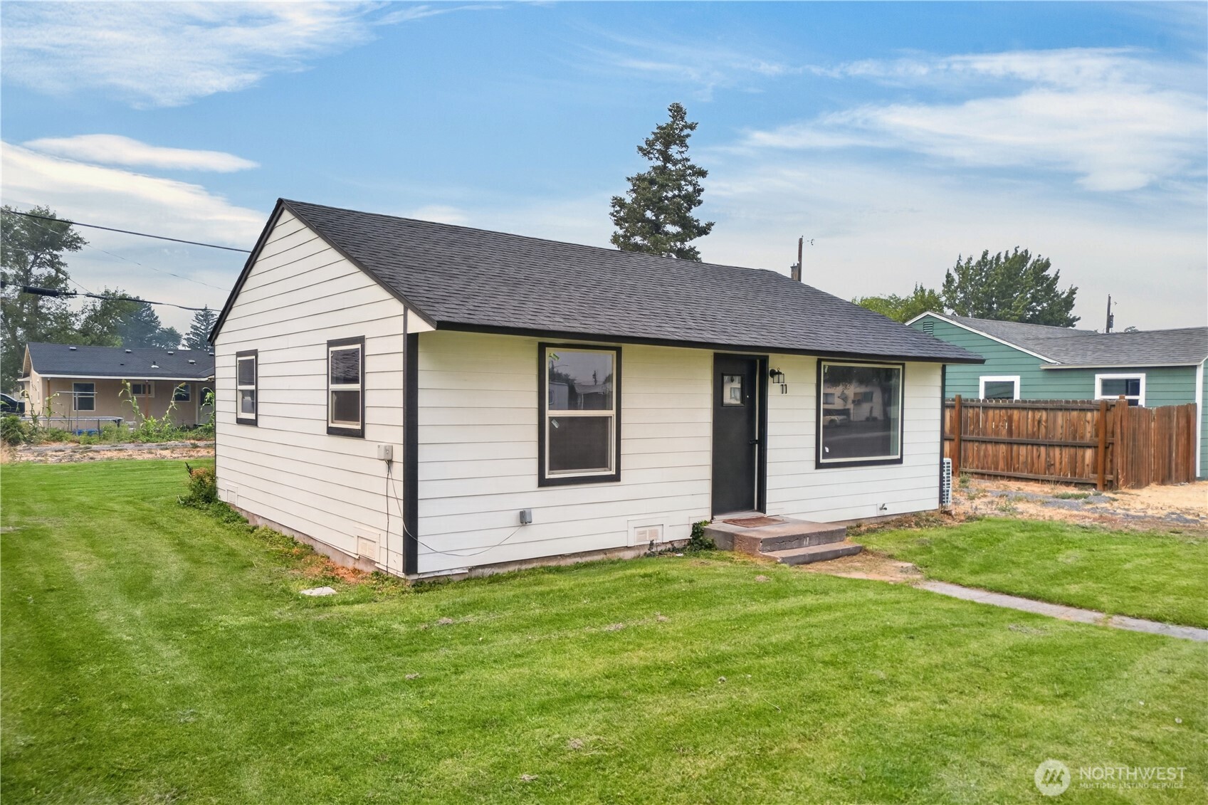 11 Ivy Street Property Photo 6
