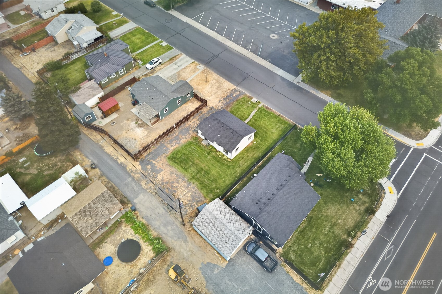 11 Ivy Street Property Photo 9