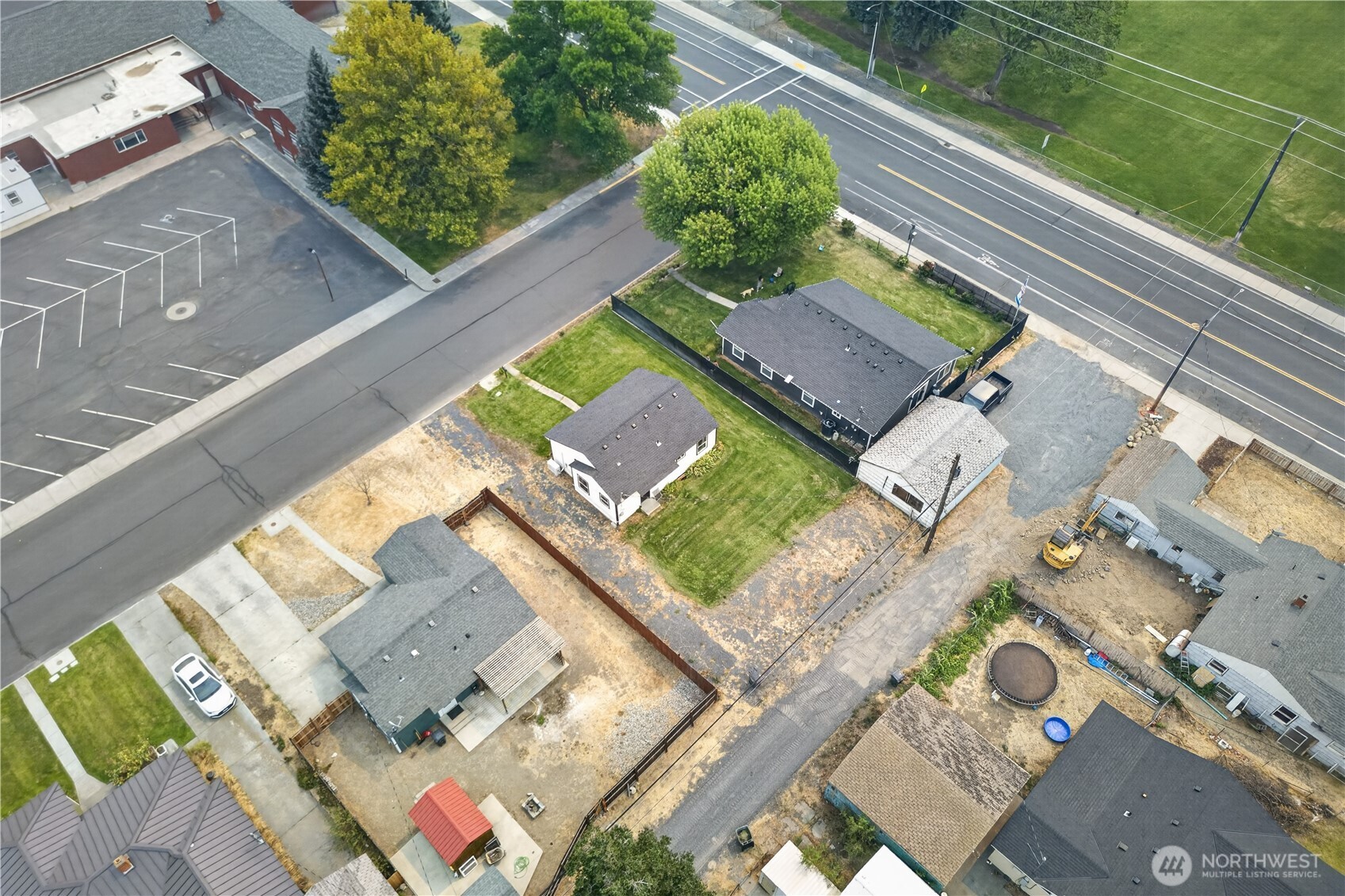 11 Ivy Street Property Photo 10
