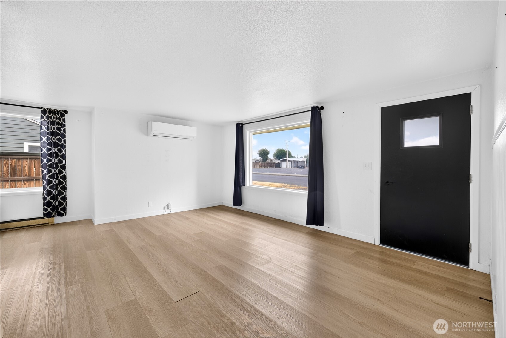 11 Ivy Street Property Photo 14