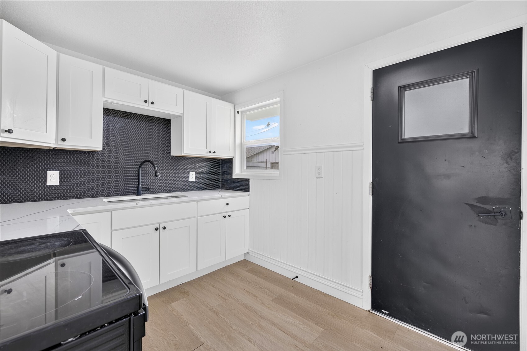 11 Ivy Street Property Photo 18