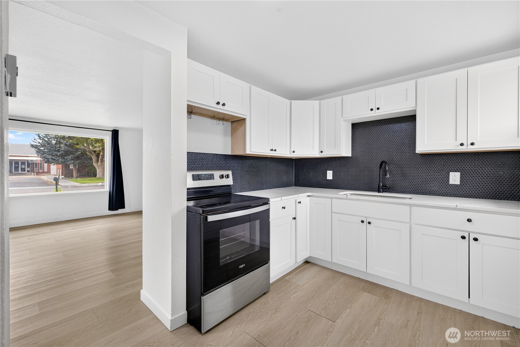 11 Ivy Street Property Photo 19