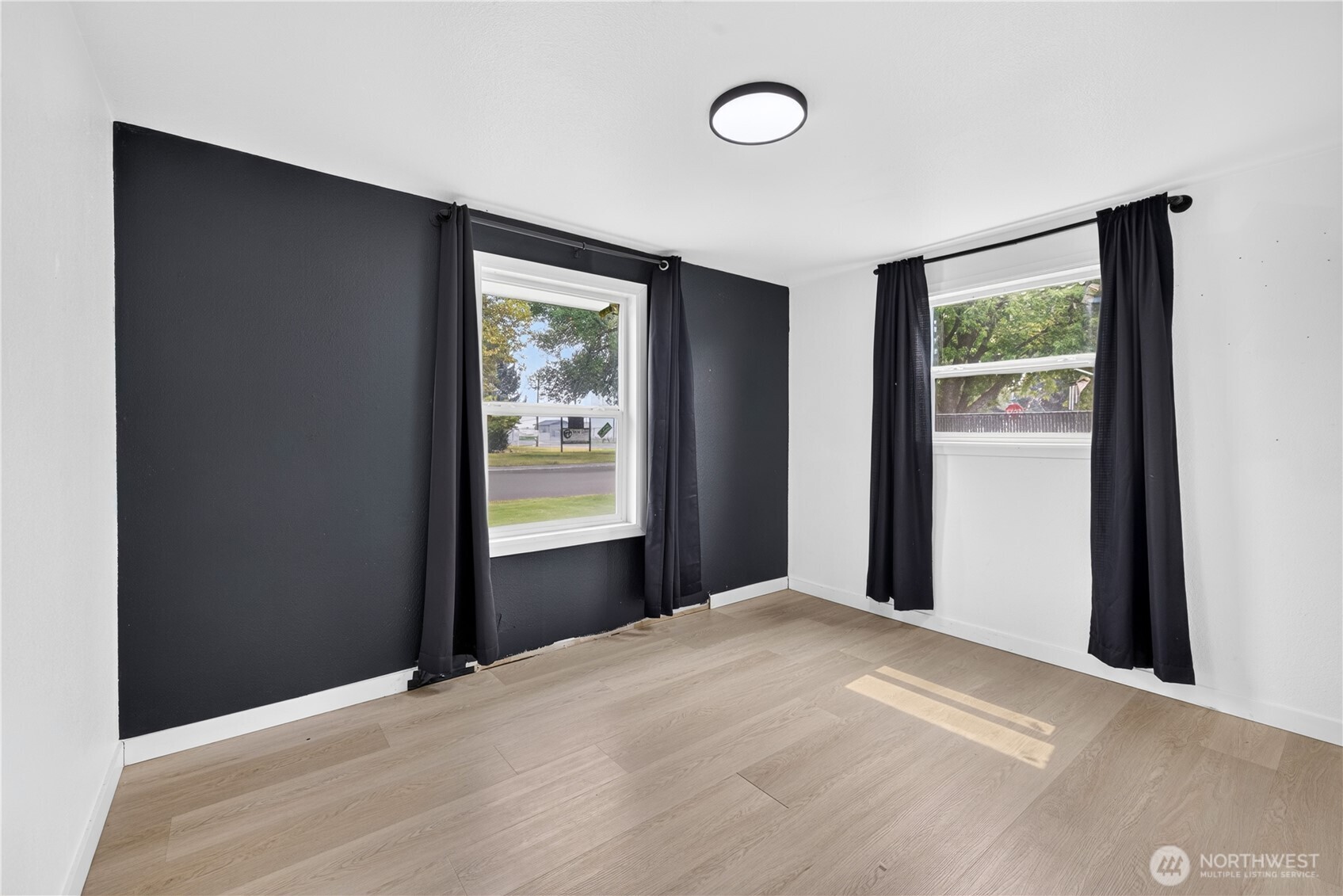 11 Ivy Street Property Photo 21
