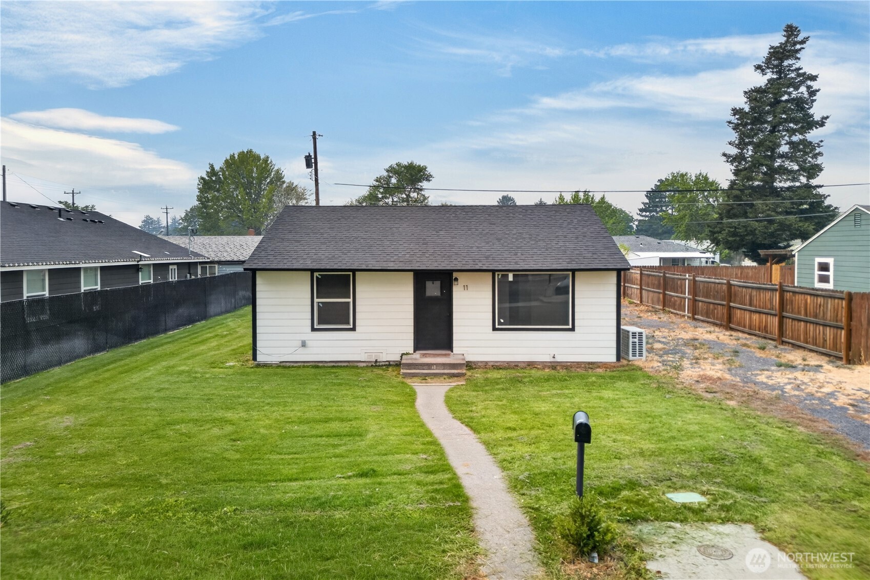 11 Ivy Street Property Photo 24