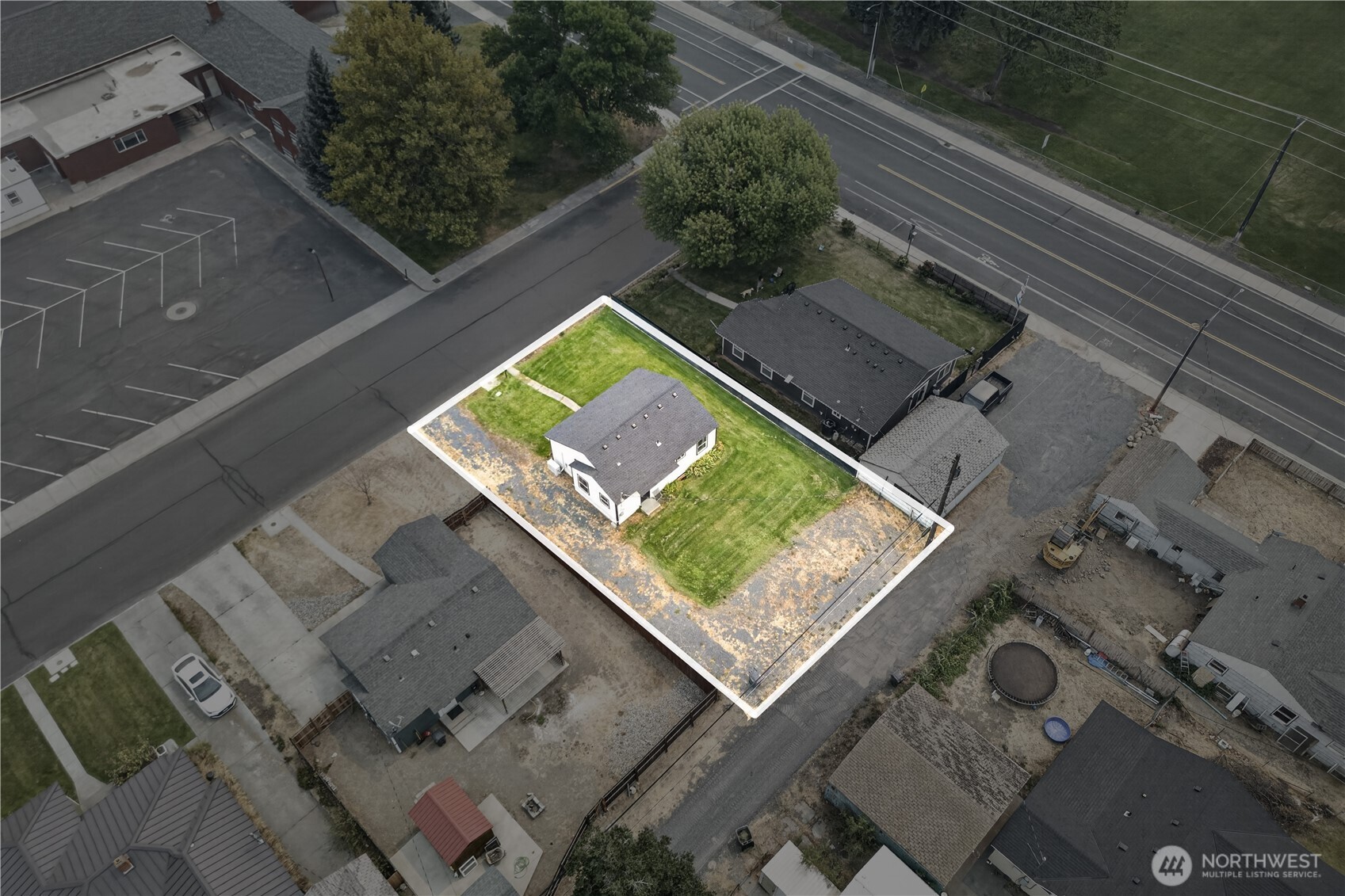 11 Ivy Street Property Photo 32