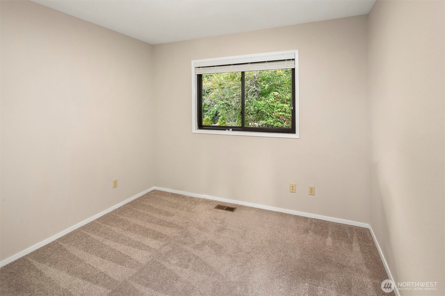 13233 Se 51st Place Property Photo 26