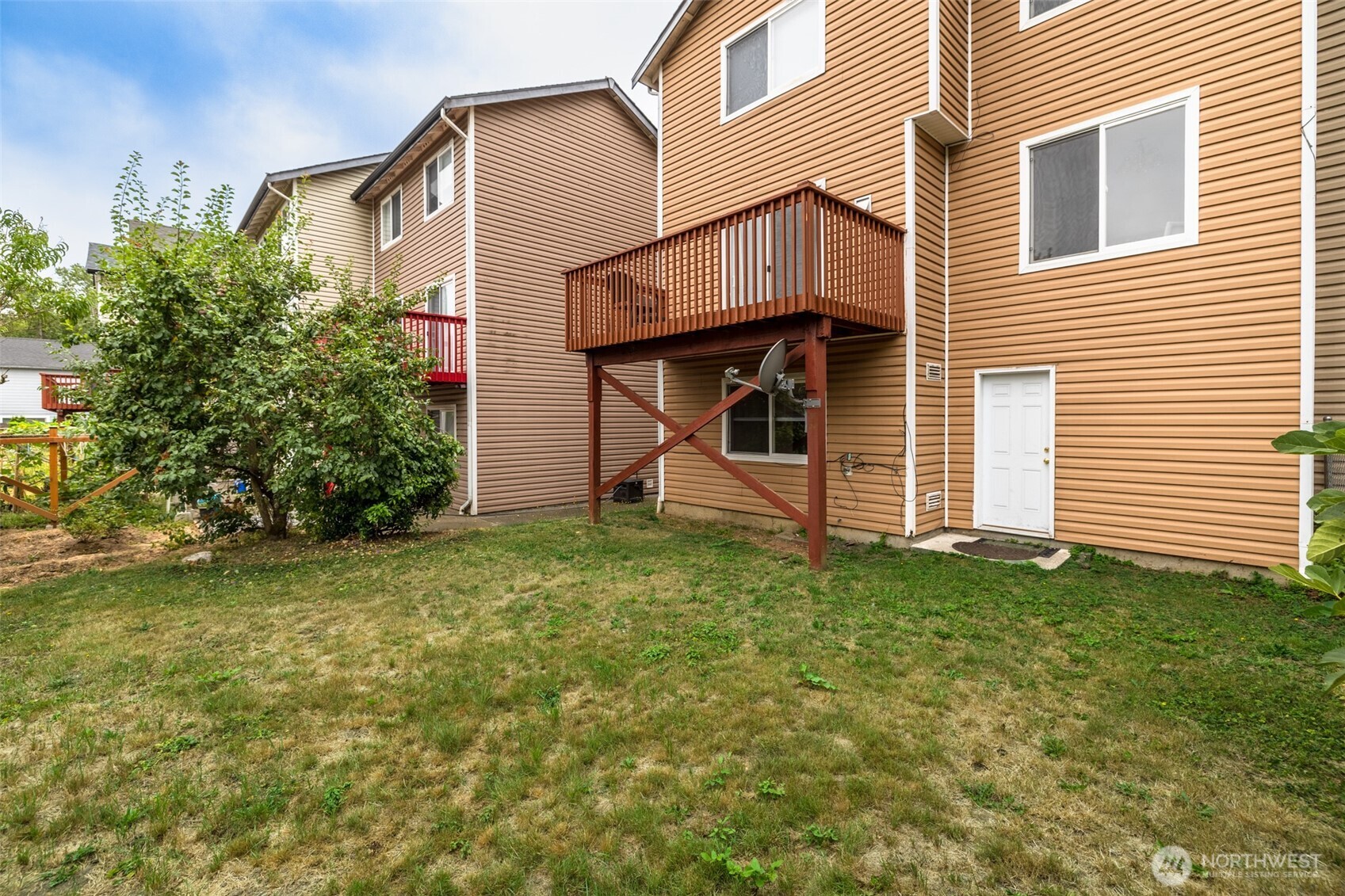 5914 35th Avenue B Property Photo 7