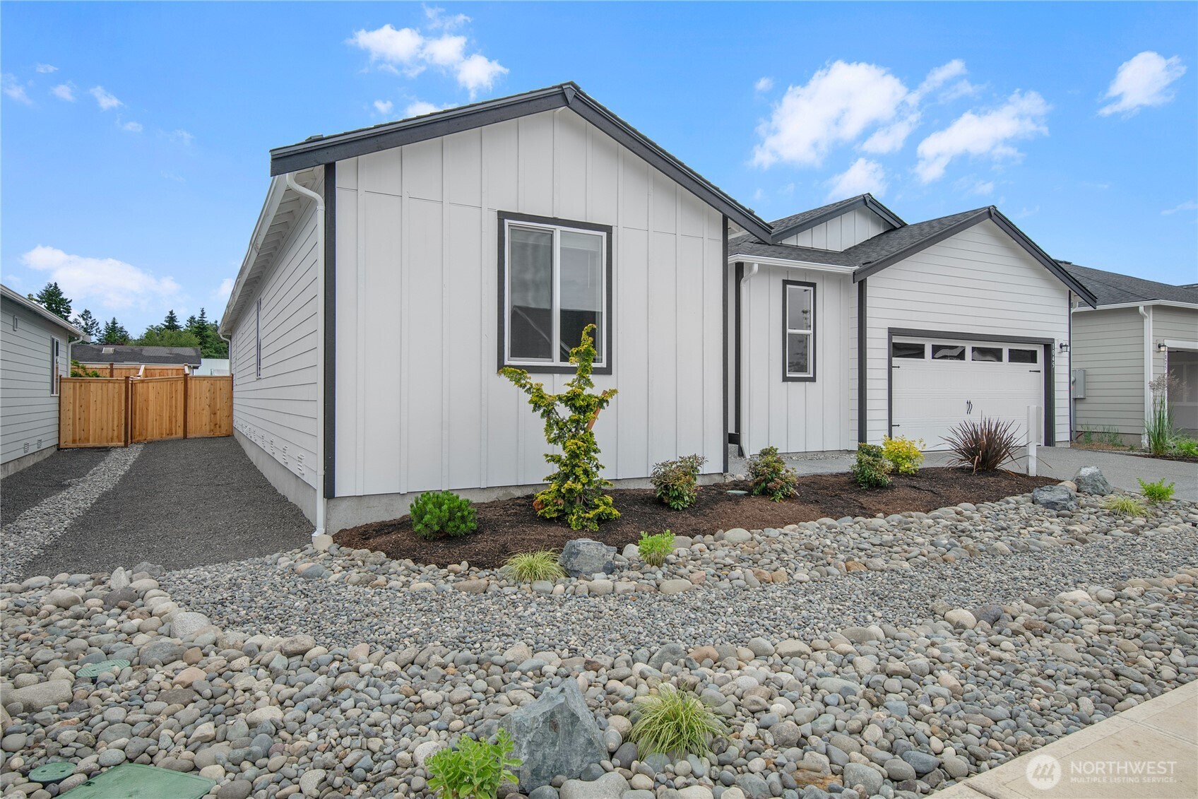 1210 Folgate Drive Property Photo 3