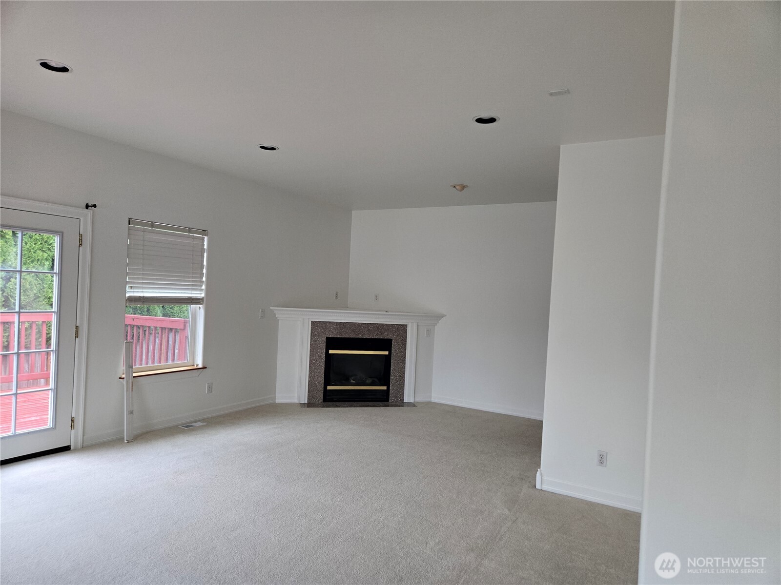5222 115th Street Property Photo 2