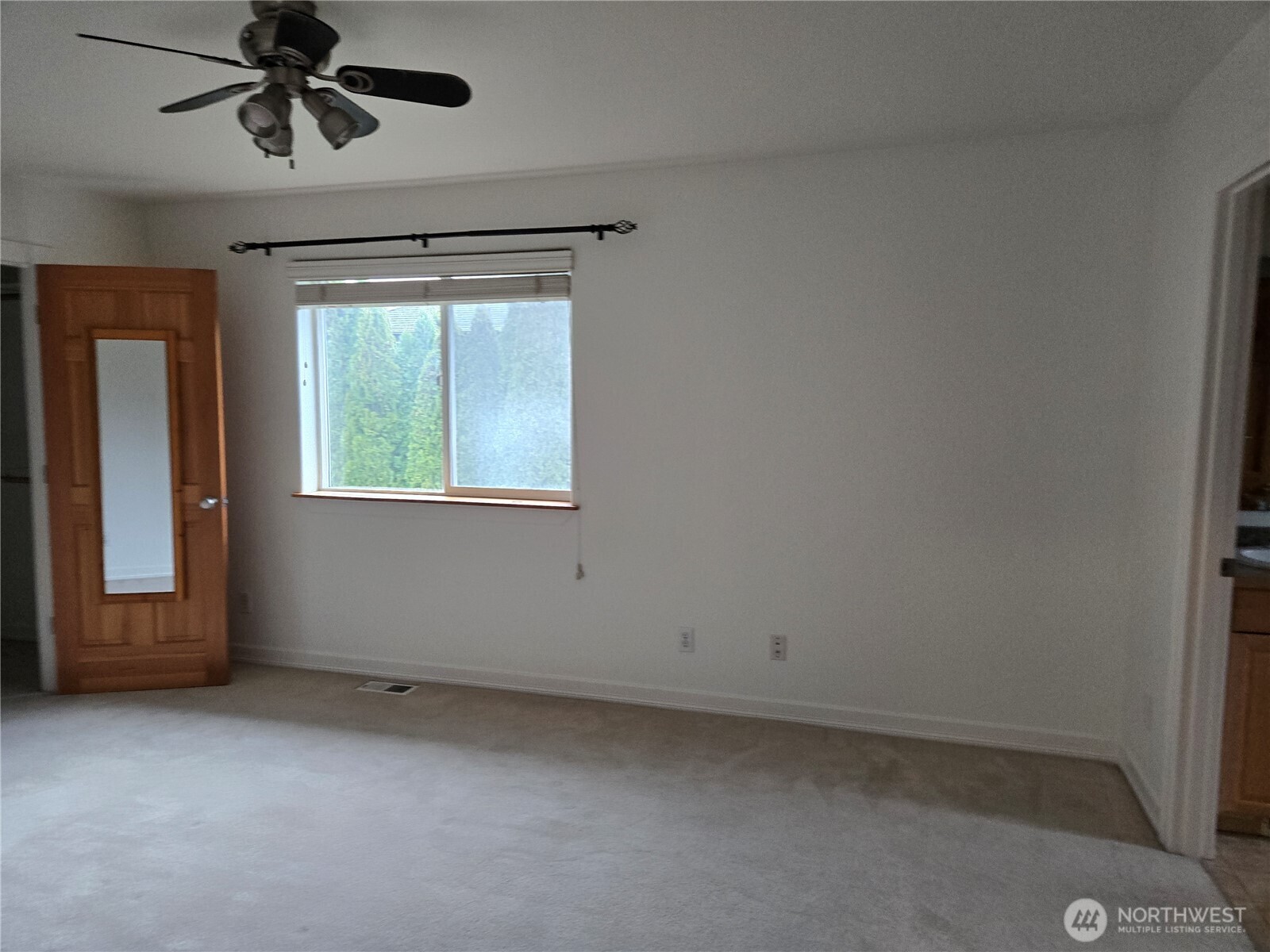 5222 115th Street Property Photo 8