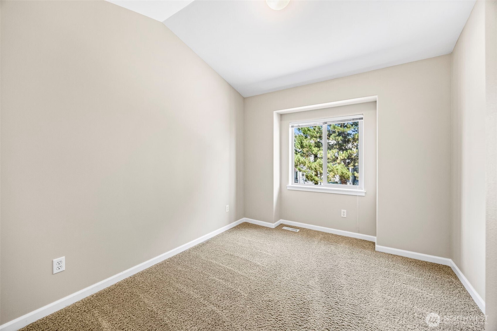 514 Pearl Street Property Photo 25