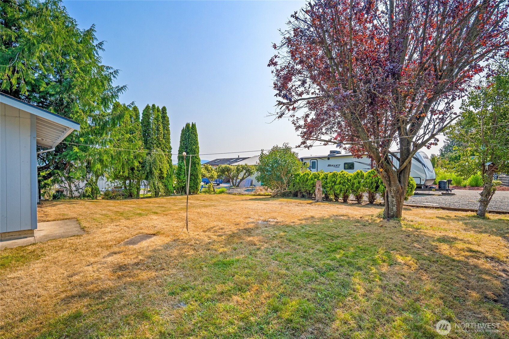 3735 Cyprus Way Property Photo 11