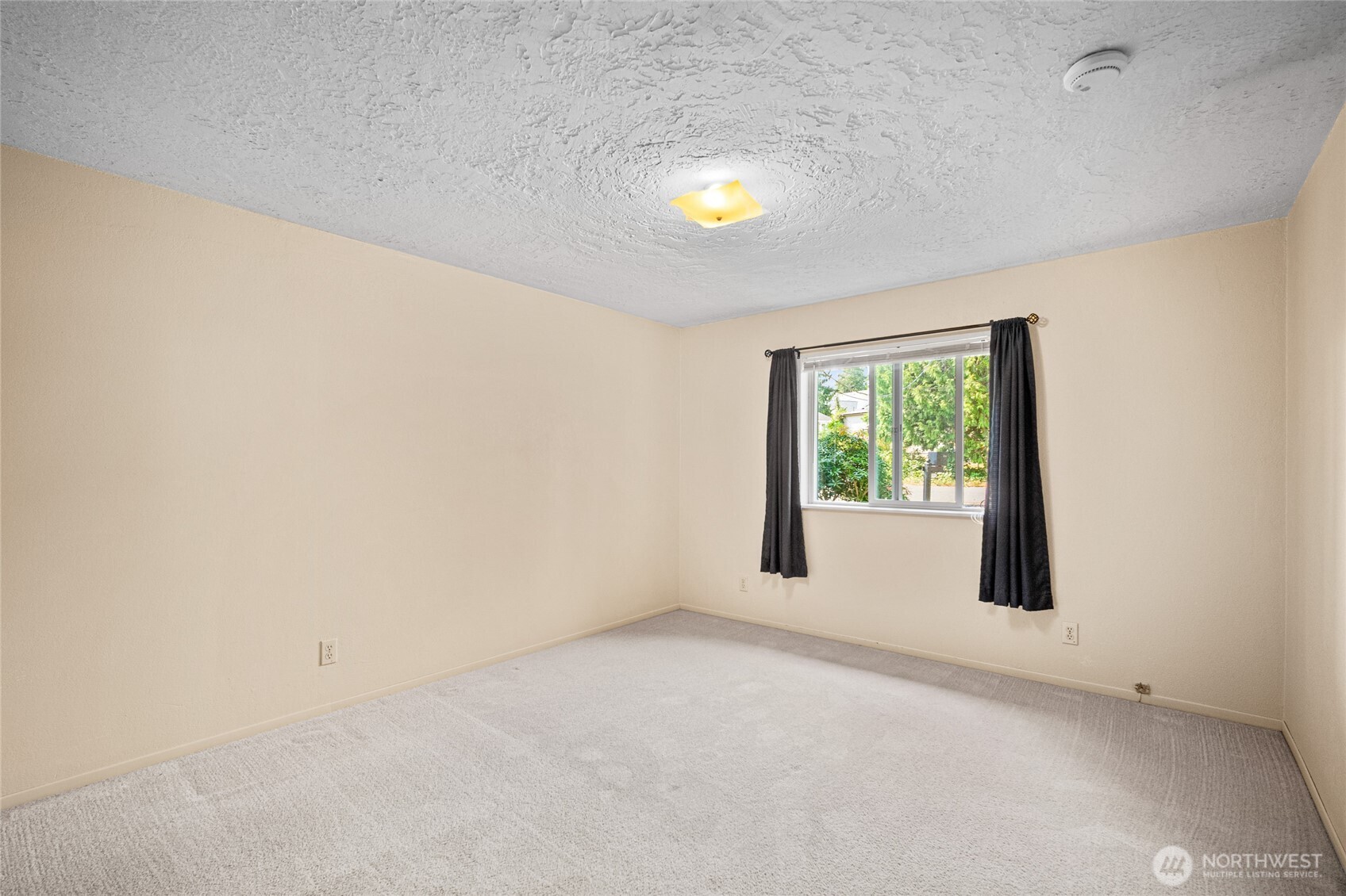 3735 Cyprus Way Property Photo 21