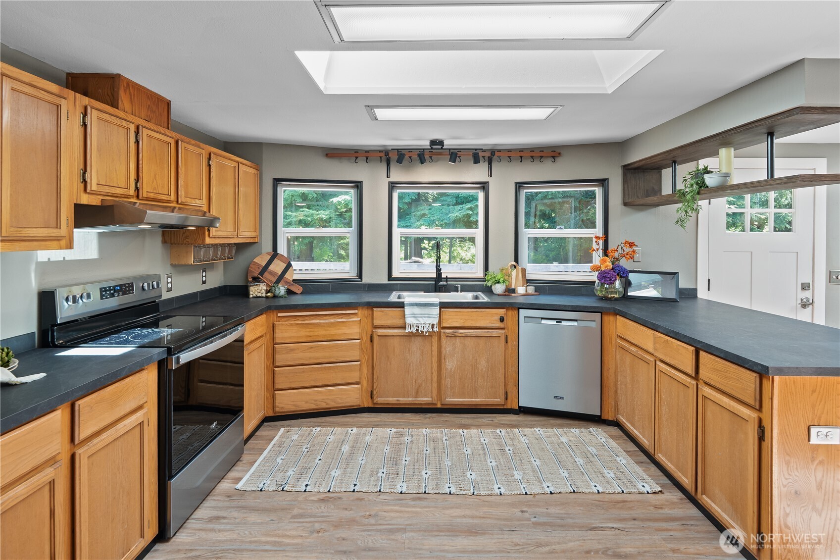 5010 Samish Way Property Photo 17