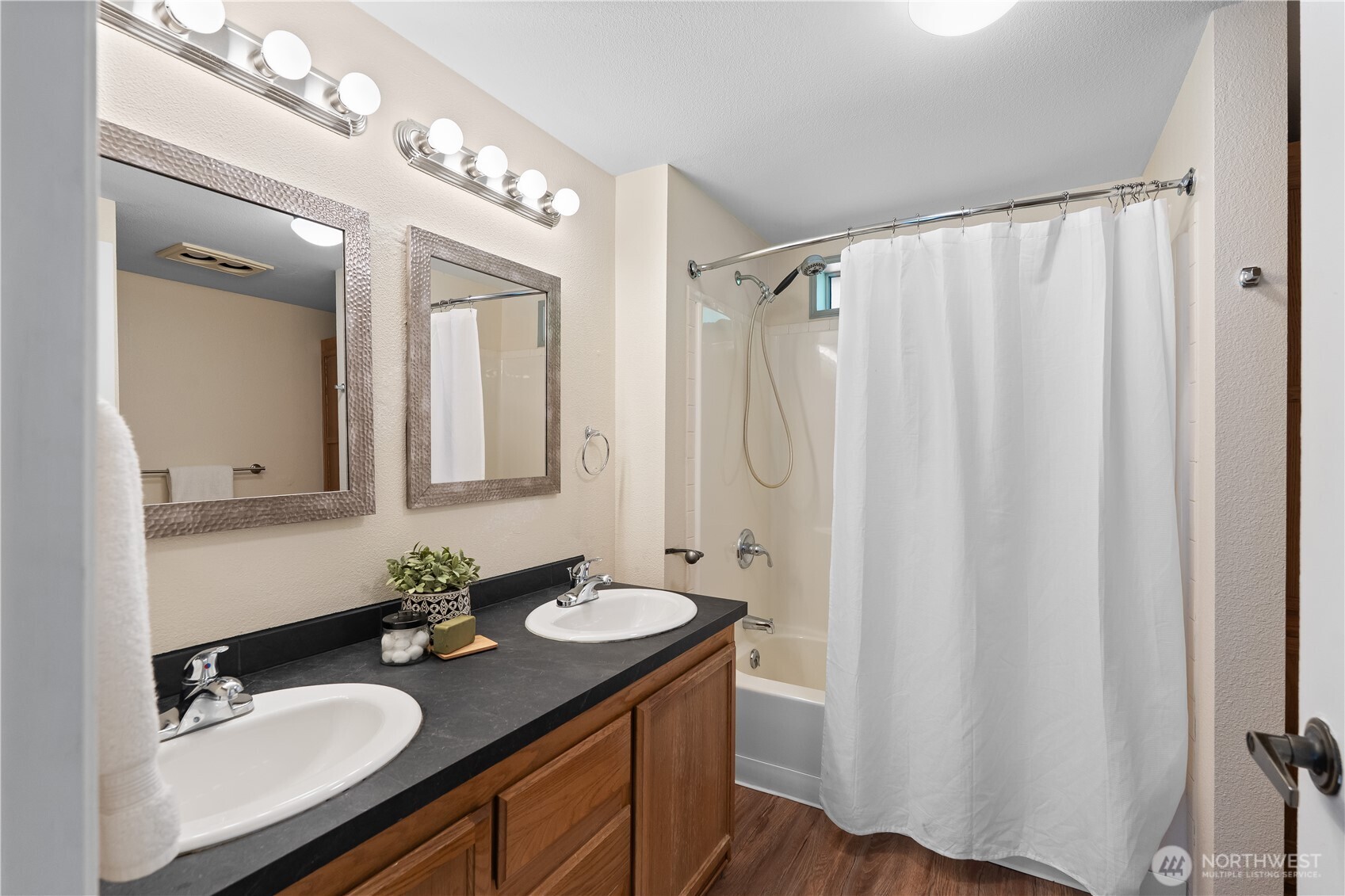5010 Samish Way Property Photo 20