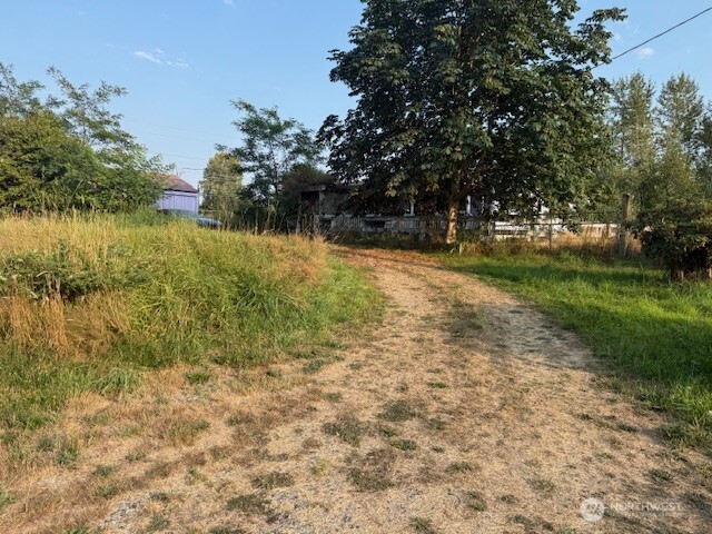 14827 Mcelroy Road Property Photo 13