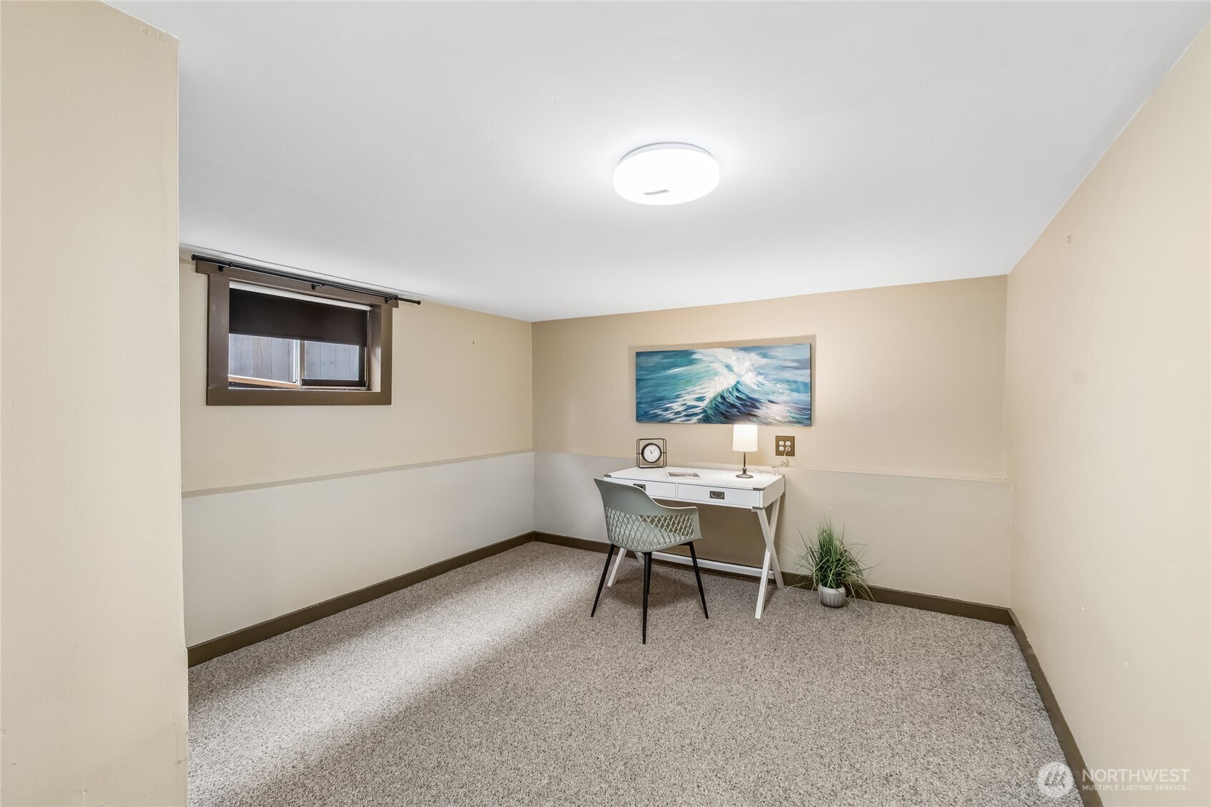 4808 S Othello Street Property Photo 16