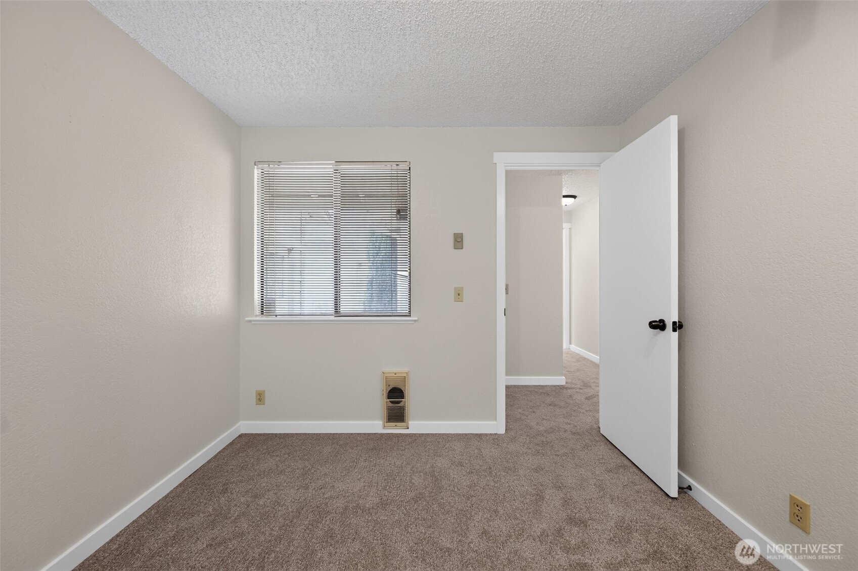 25028 110th Avenue C Property Photo 24