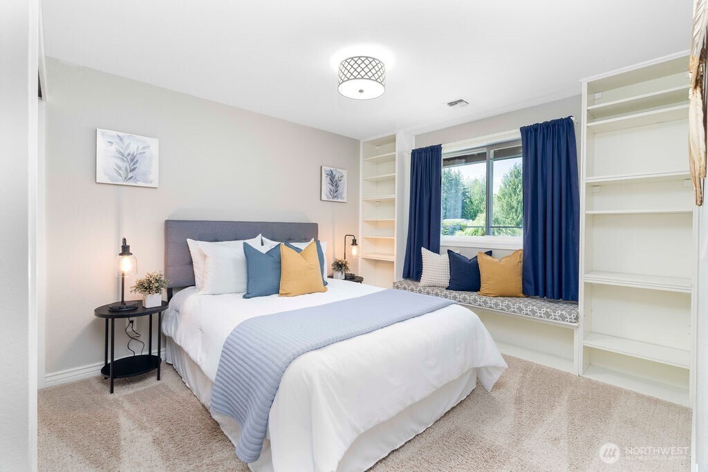 13107 58th Drive Property Photo 12