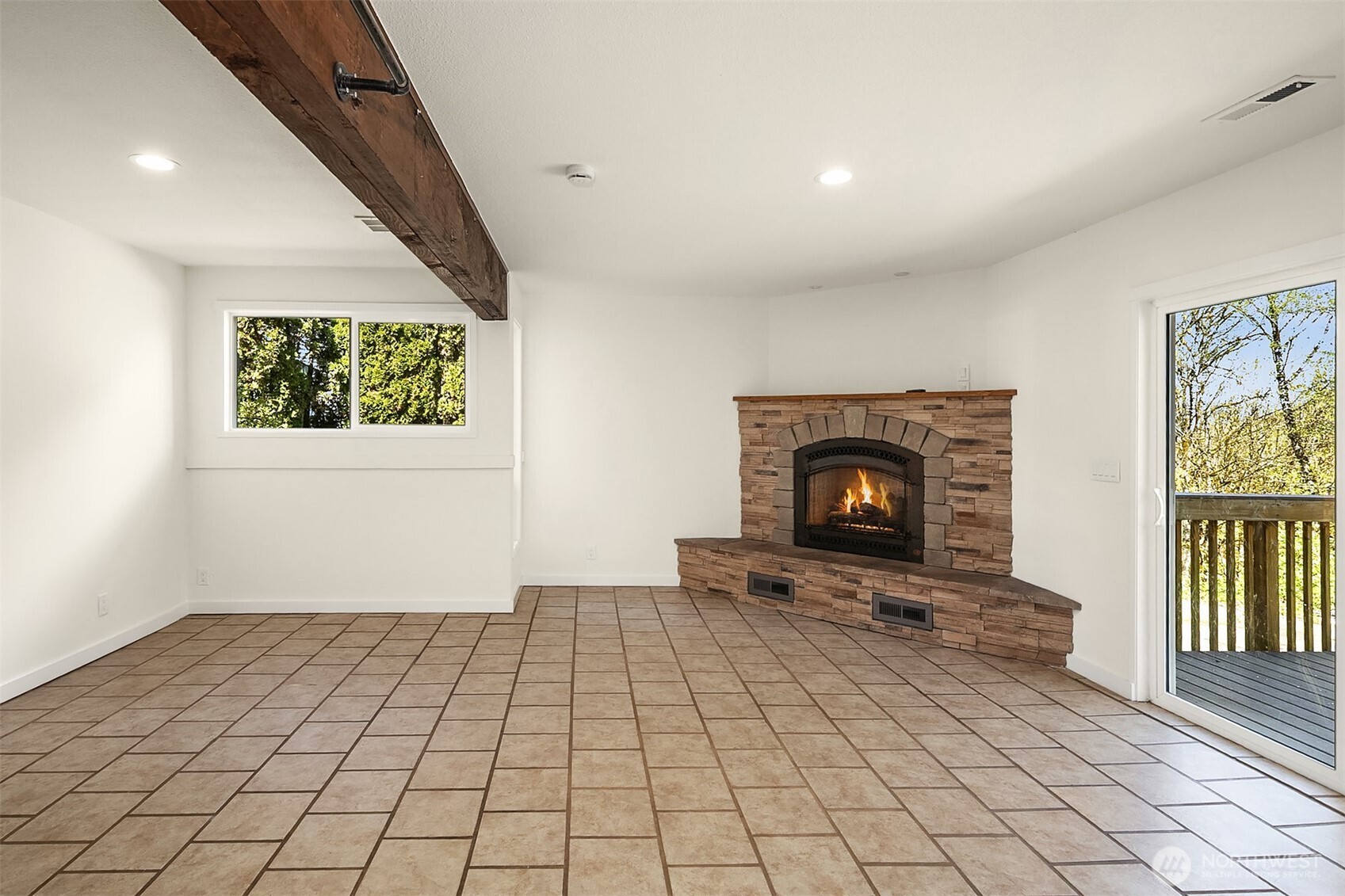 14236 95th Avenue Property Photo 18
