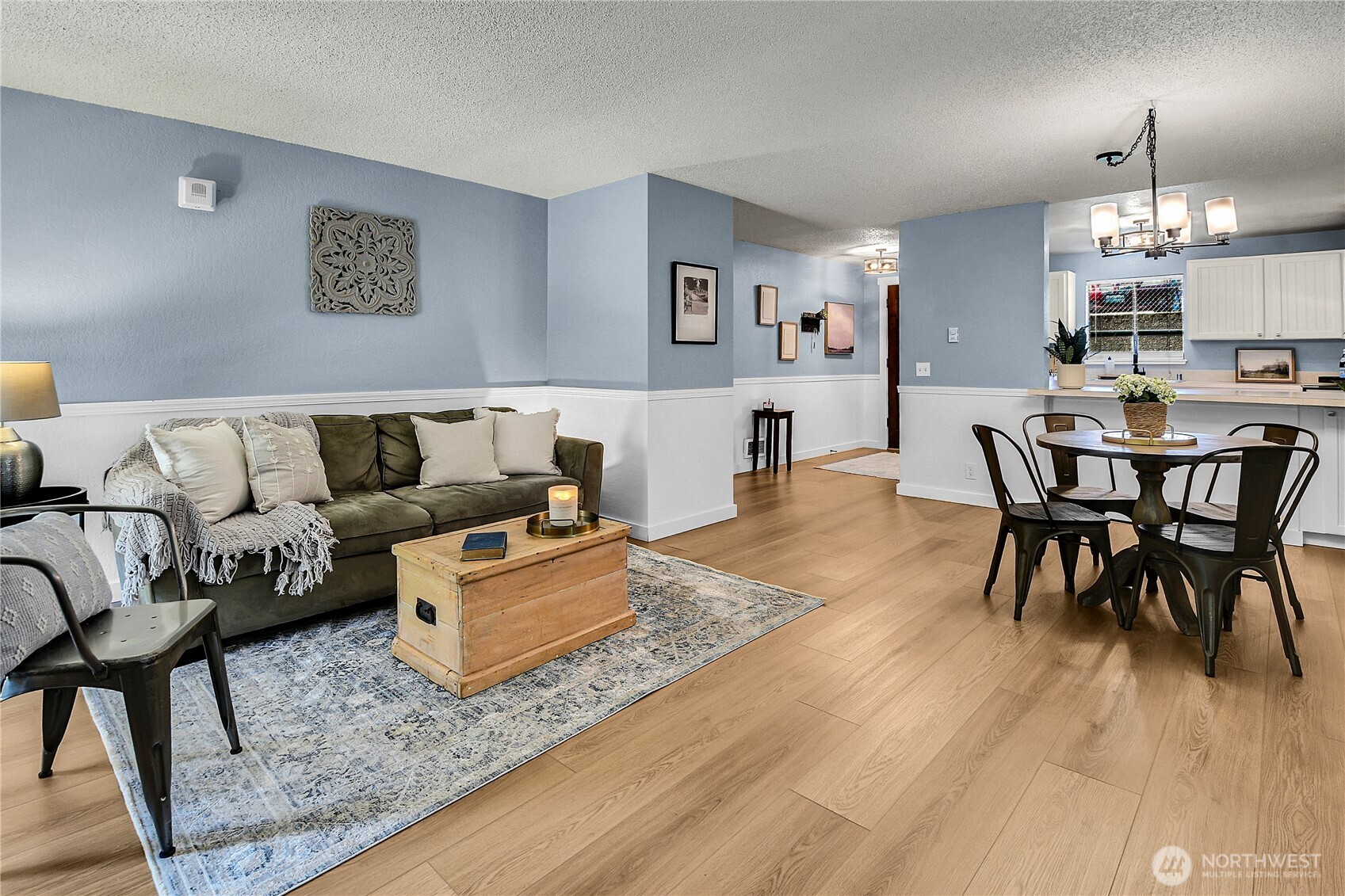 20131 W 61st Place D-103 Property Photo 5