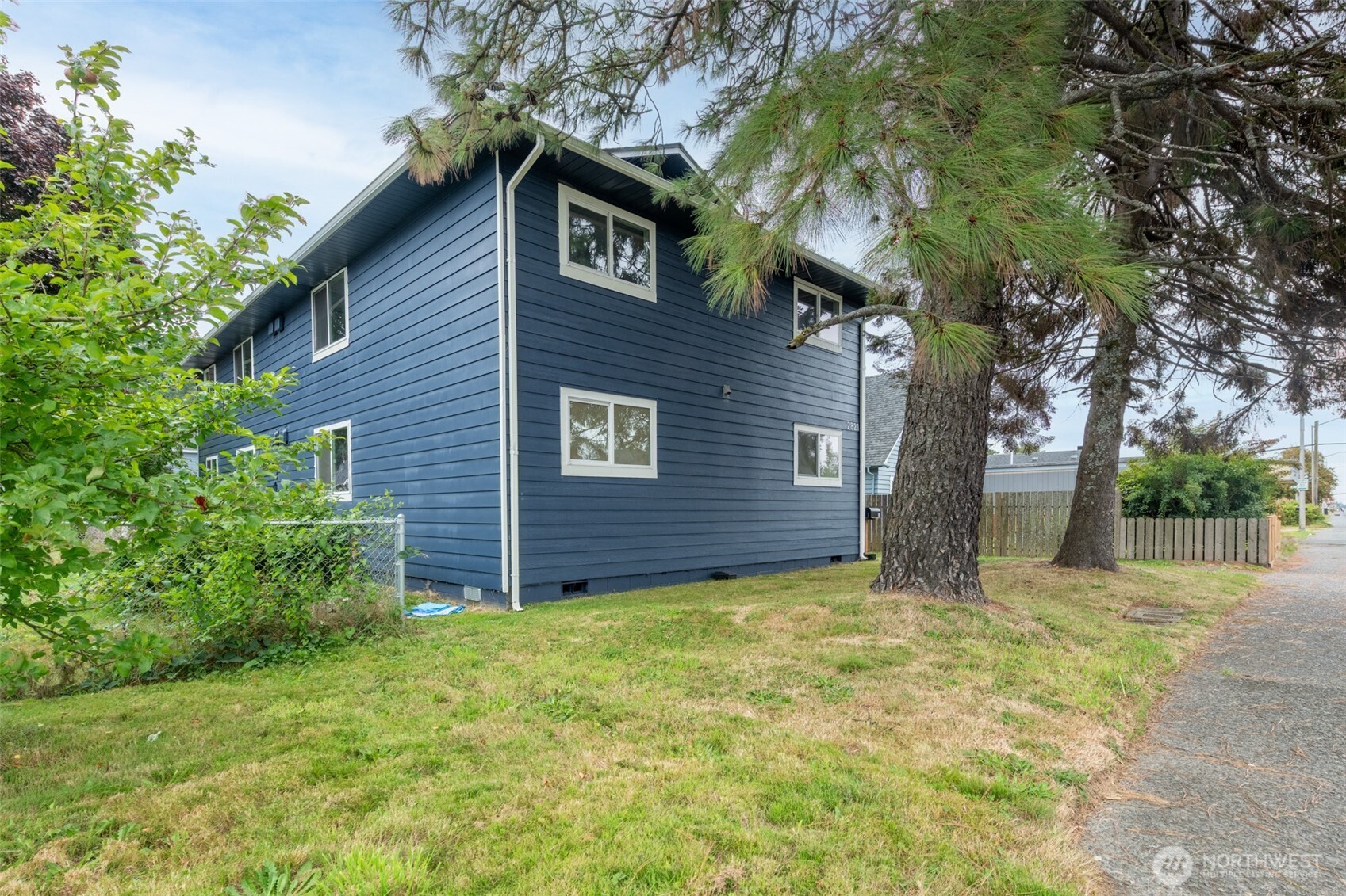 2821 Simpson Avenue Property Photo 2
