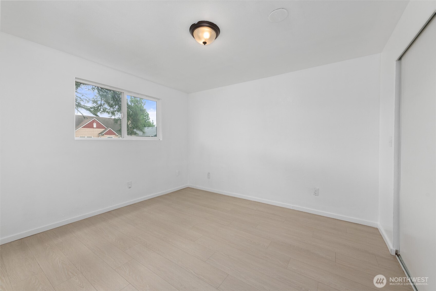 2821 Simpson Avenue Property Photo 8