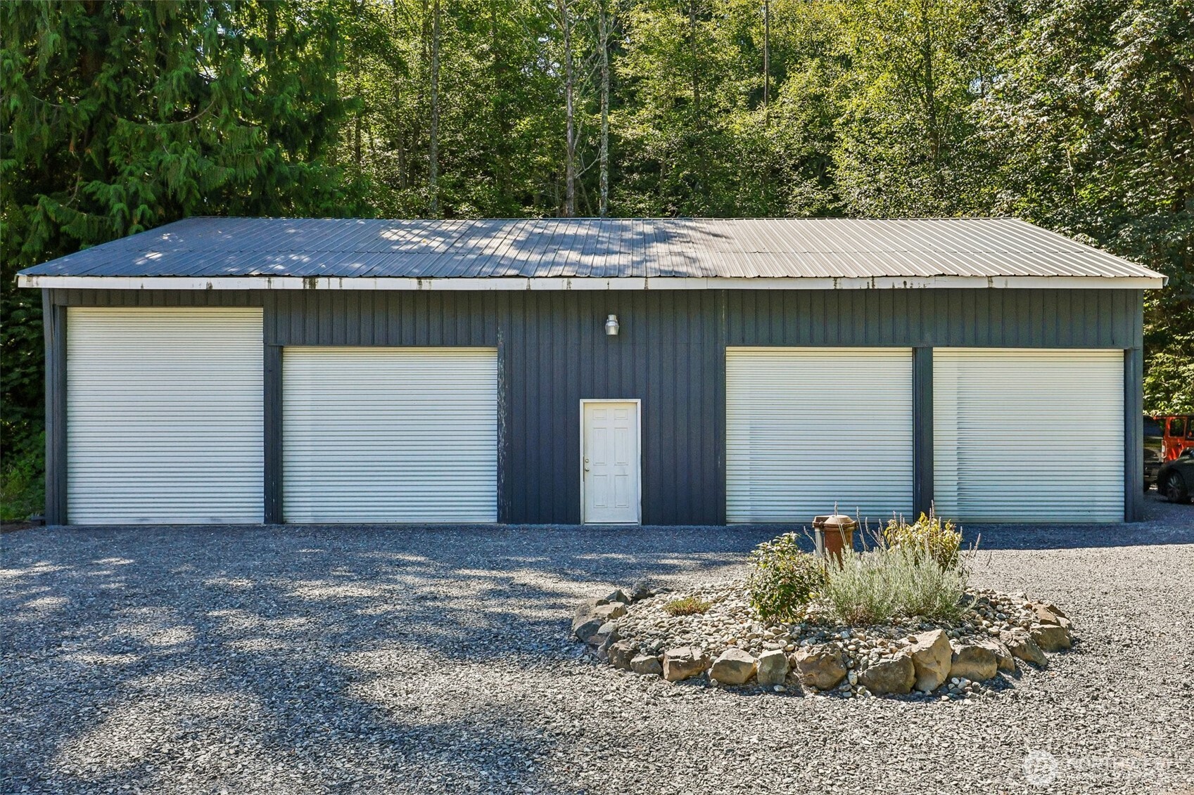 5830 Tulalip Shores Road Property Photo 4