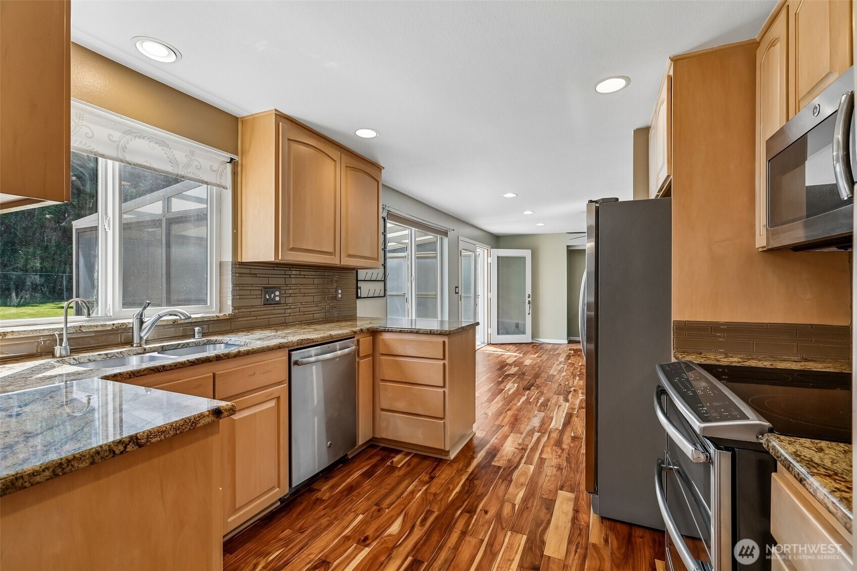 5830 Tulalip Shores Road Property Photo 13